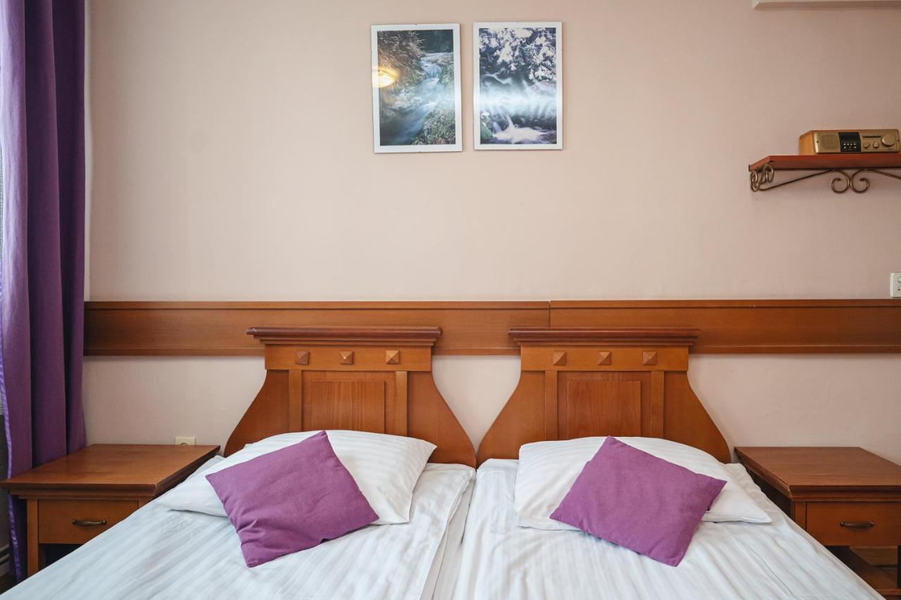 Wanta Bed & Breakfast Zakopane Bagian luar foto